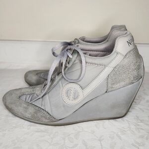 NoName Grey Leather Wedge Sneakers